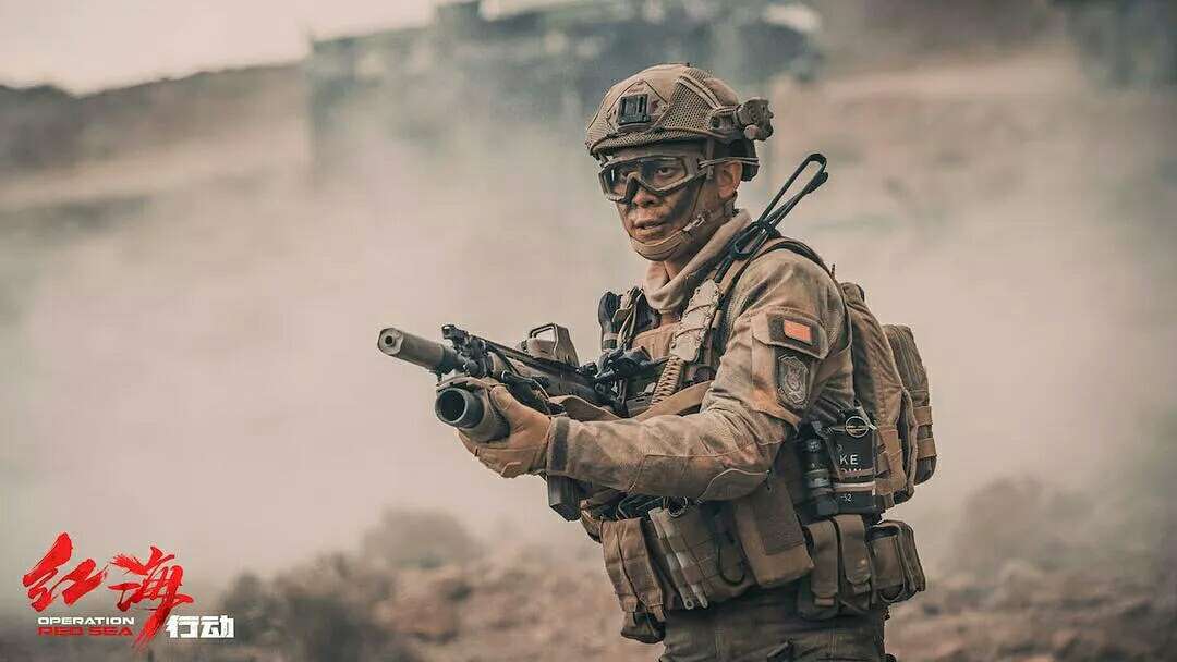 《红海行动》感动无数人:我只想为中国电影鼓掌